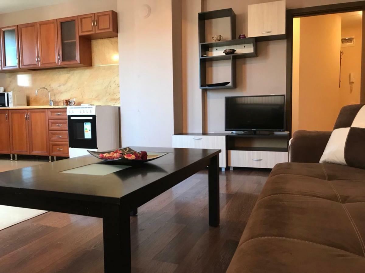 Apartment боряна *